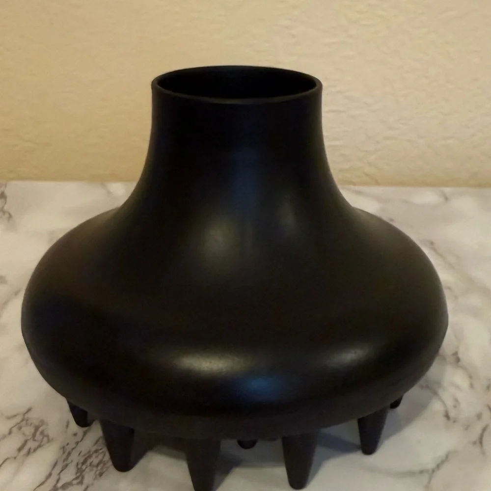 N/A universal black